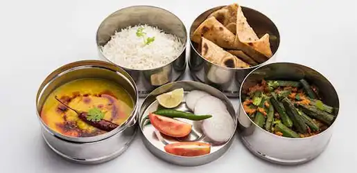 Daily tiffin catering service