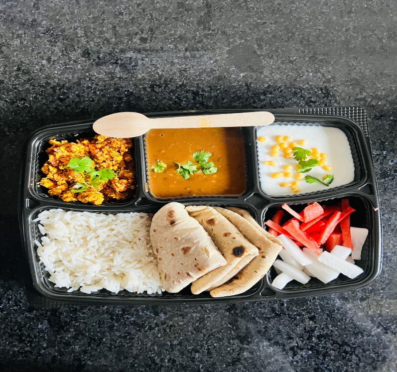 Elegant wedding catering buffet presentation